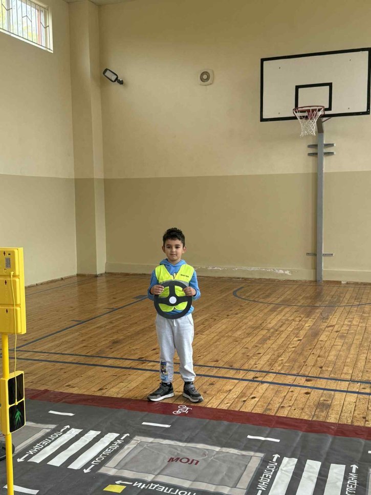 Аз съм малък пешеходец