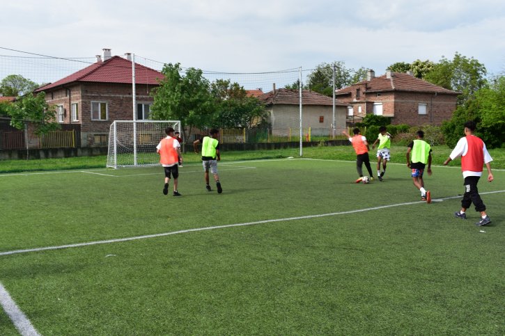 Спортният дух обедини учениците на ОбУ „Св. св. Кирил и Методий“.