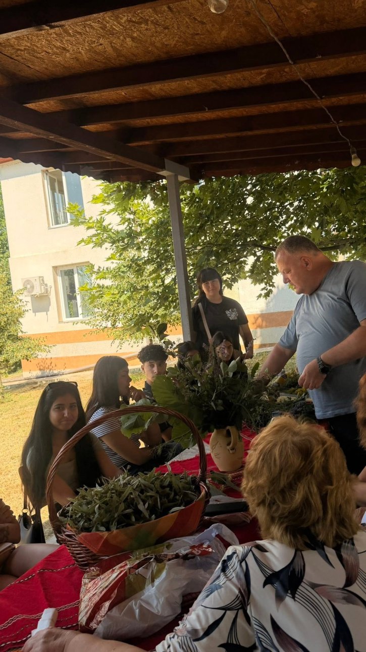 Еньовден в с. Райново – среща с традициите и природата