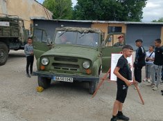 Посещение във военно формирование