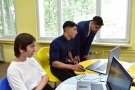„ОбУ „Св. св. Кирил и Методий“ отбеляза патронния си празник с откриване на STEM център.